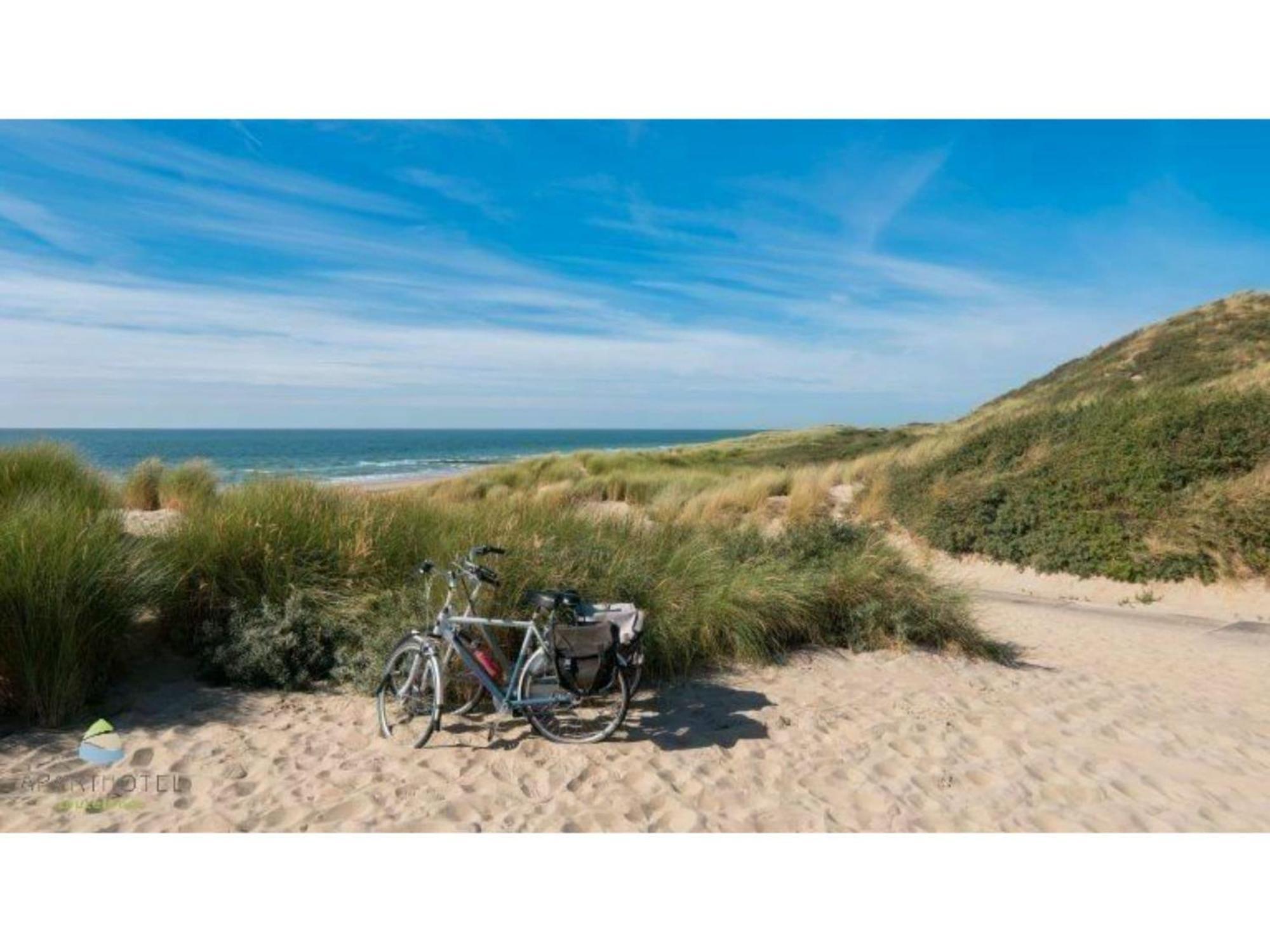 Luxurious Studio For 2 People A 1 Minute Walk From The Beach Of Zoutelande Exteriér fotografie